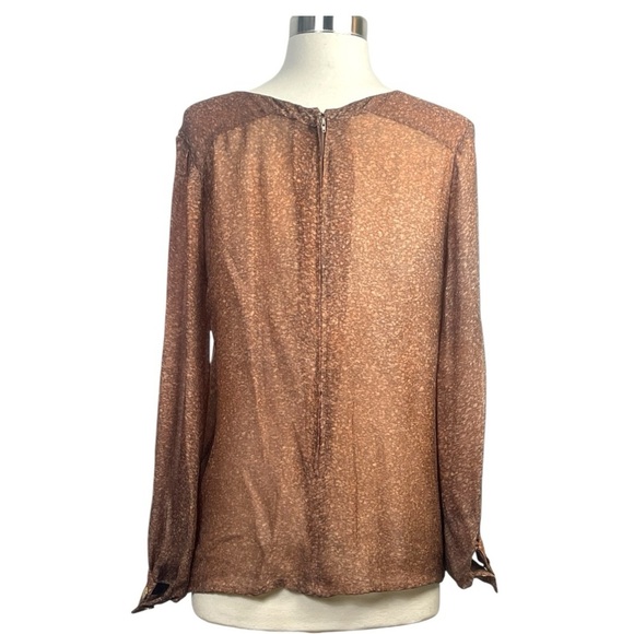 Vintage Handmade Semi Sheer Printed Silk Boat Neck Blouse W/Gold Tone Buttons M - Picture 8 of 10